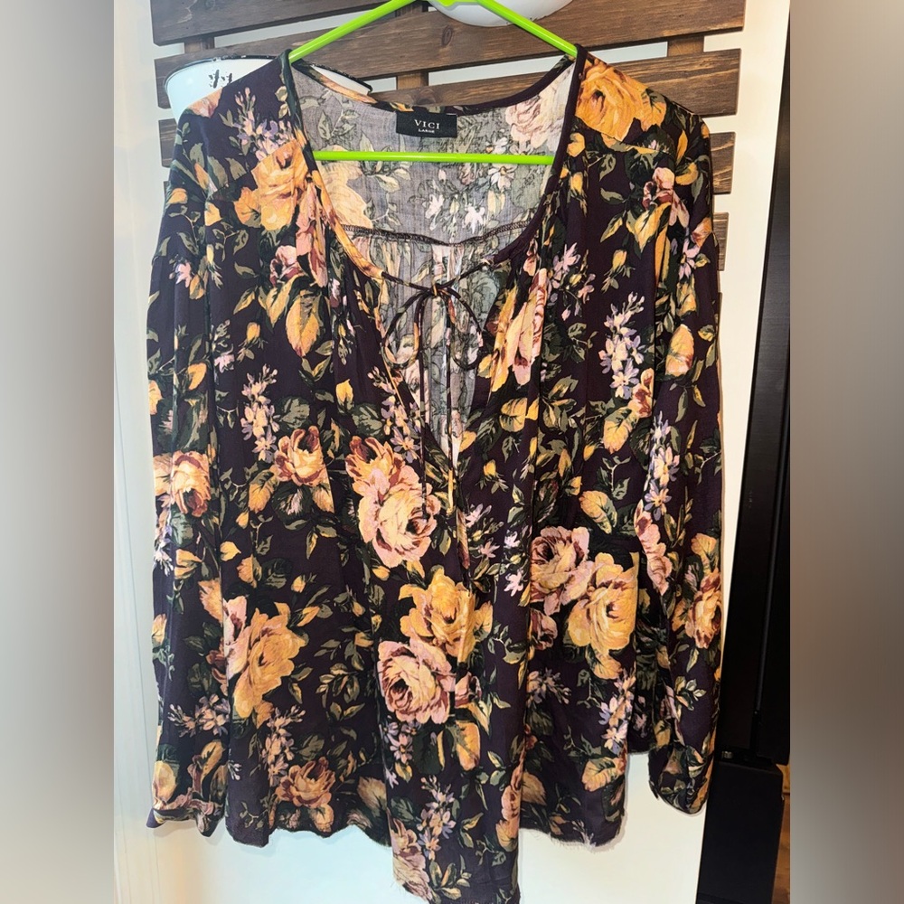 Vici new fall floral blouse large eggplant plum purple mustard